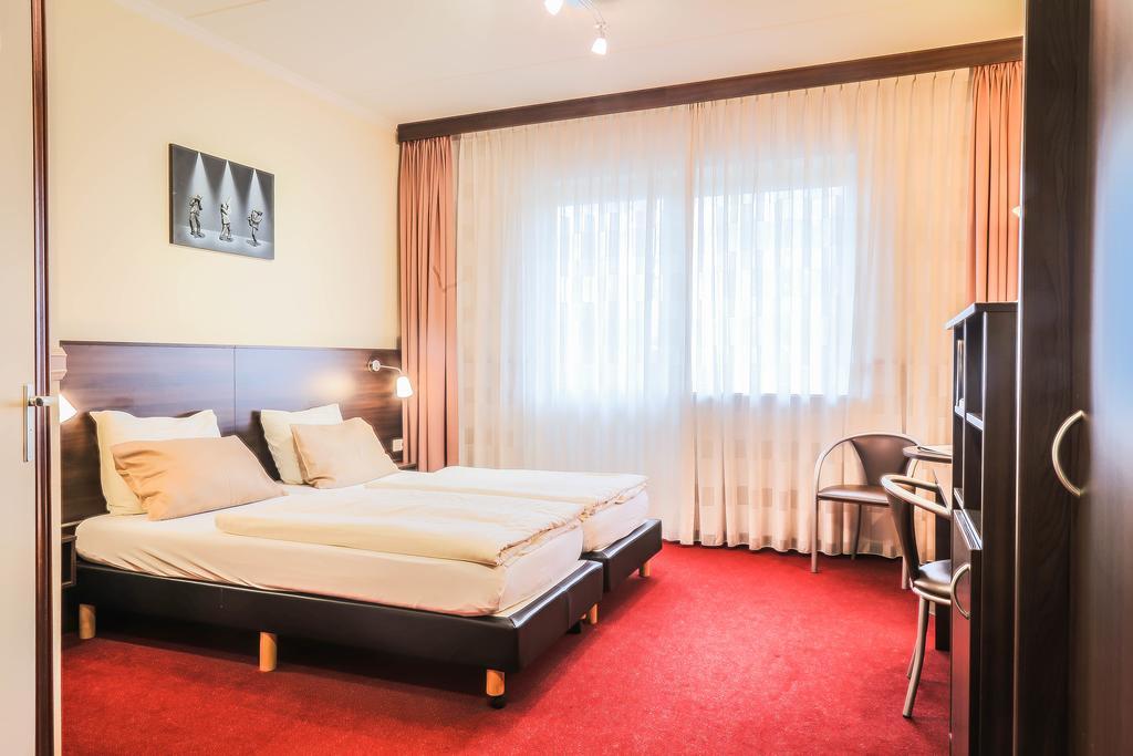 Hotel Frans Op Den Bult Deurningen Εξωτερικό φωτογραφία